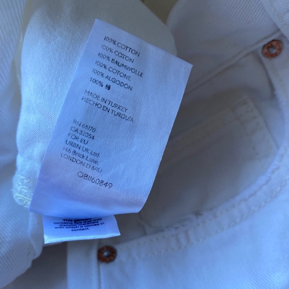 NWT FREE PEOPLE Maggie Mid-Rise Straight-Leg Jeans White Distressed Size 31 - Picture 11 of 11